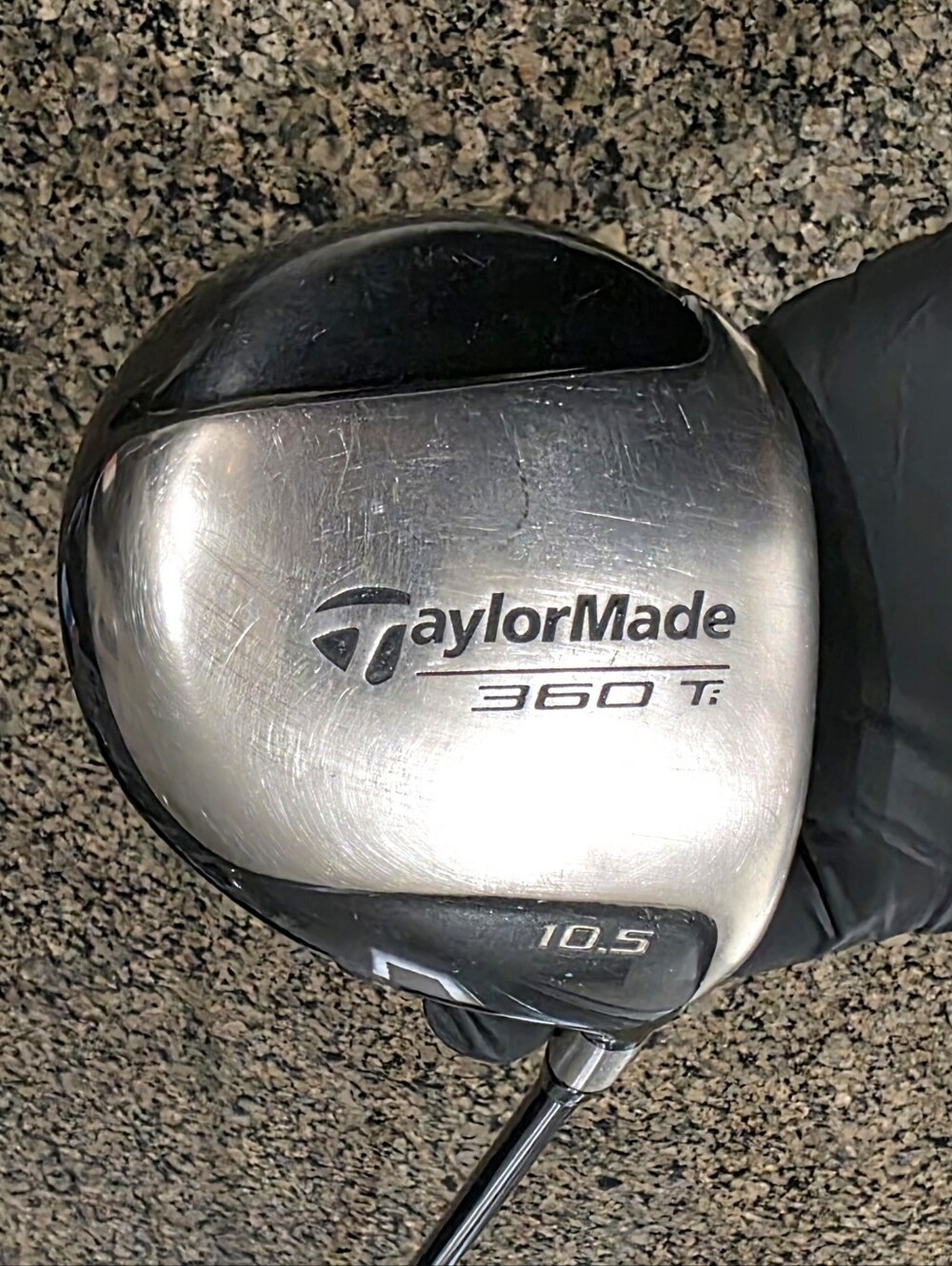 Taylormade Golf 360 Ti Driver 10.5 Graphite shaft Ultralite R-80 right Handed